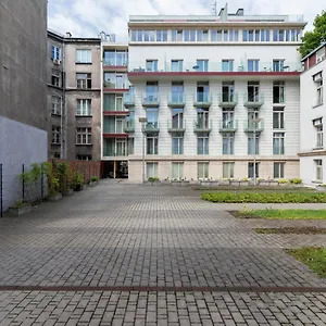 łobzowska Cracow By Renters Apartament